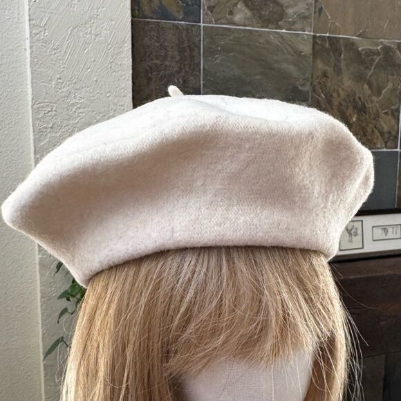 Vintage Ruth Alan beret cream color off white main image 5